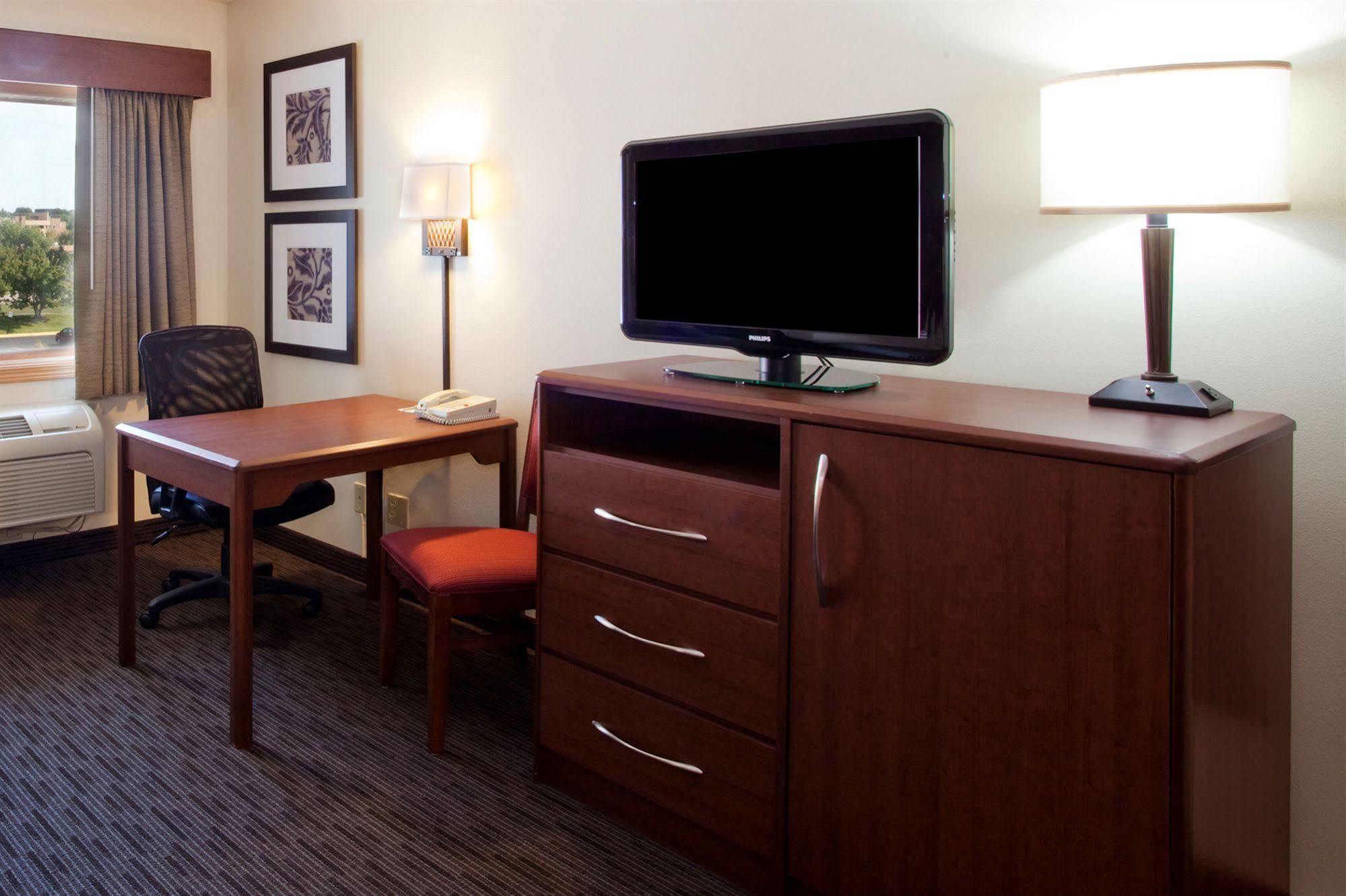 Americinn By Wyndham Ham Lake Εξωτερικό φωτογραφία
